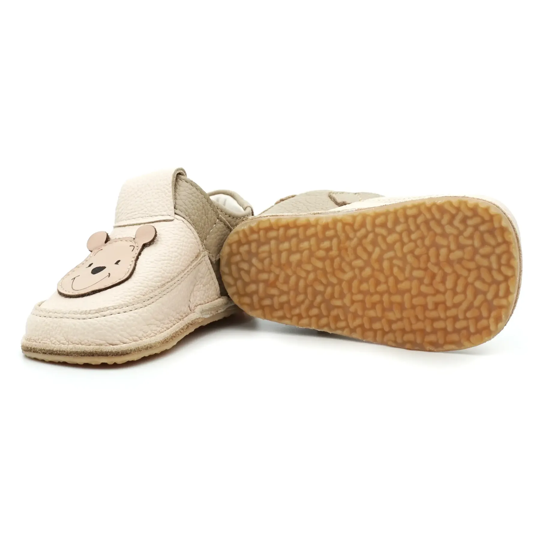 Papucei Pantofi Barefoot Primii Pasi bebe copii baieti fete maro crem ursulet winnie pooh Papucei Pantofi Barefoot Primii Pasi bebe copii baieti fete maro crem ursulet winnie pooh