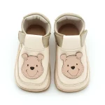 Papucei Pantofi Barefoot Primii Pasi bebe copii baieti fete maro crem ursulet winnie pooh