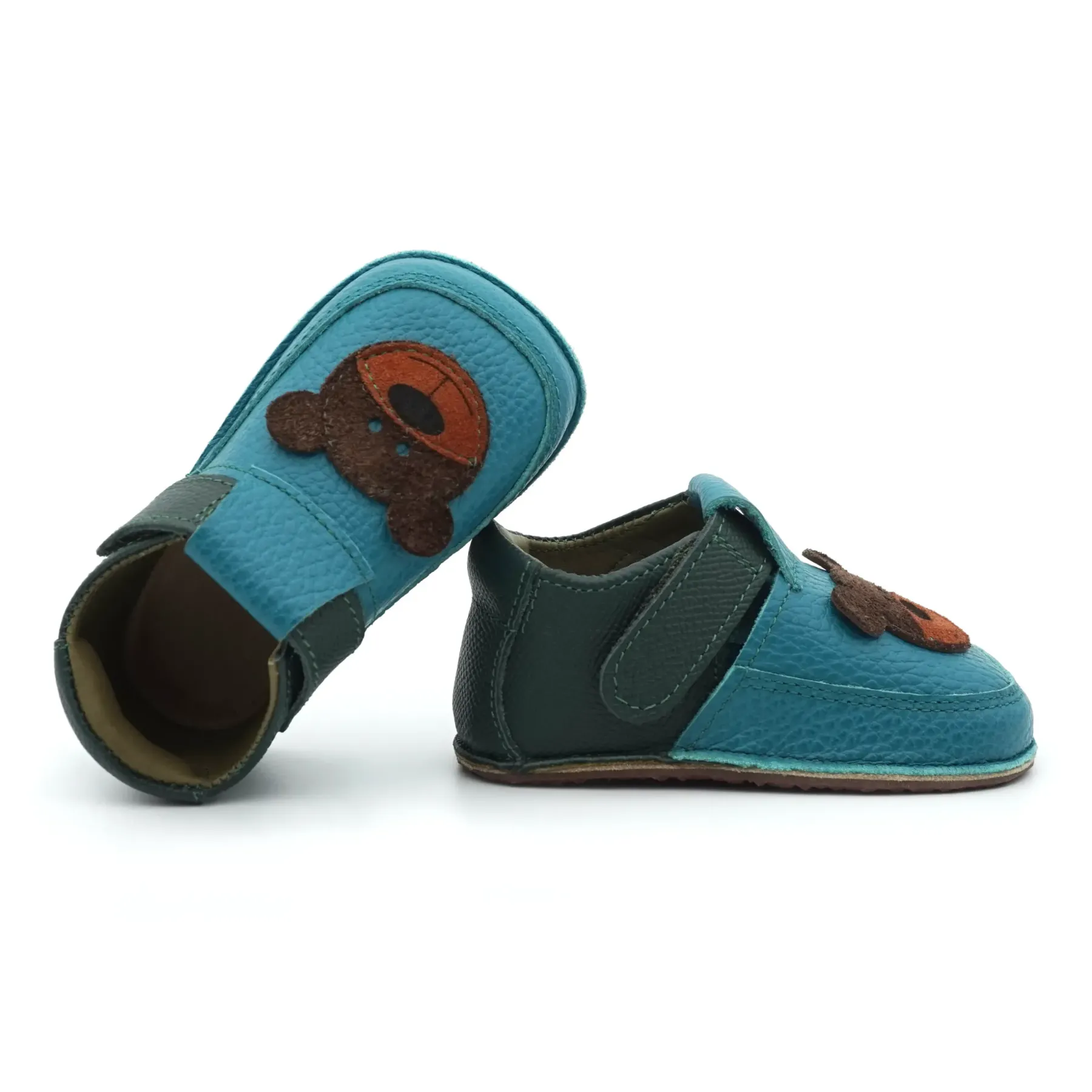 Papucei Primii Pasi Barefoot bebe copii baieti verde ursulet incaltamine bebelusi piele naturala talpa flexibila Papucei Primii Pasi Barefoot bebe copii baieti verde ursulet incaltamine bebelusi piele naturala talpa flexibila