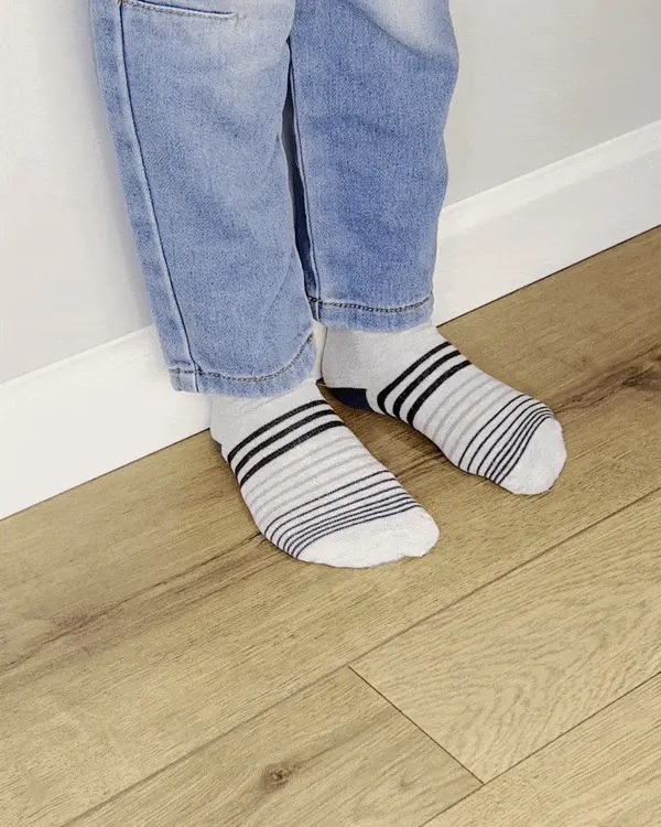 Cum masuram piciorul copilului, pasul 1