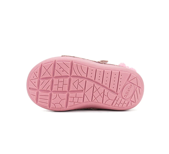 S066-62946Chocolate05_720x